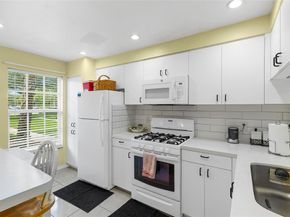 8134 San Carlos Cir, Tamarac FL 33321