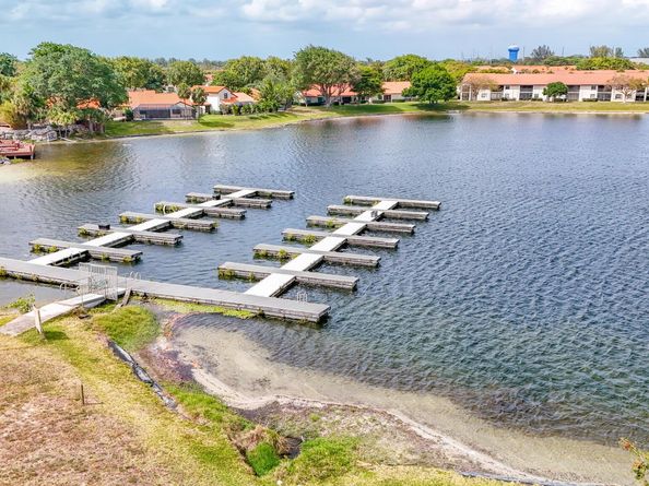 1001 Republic Court, Deerfield Beach FL 33442