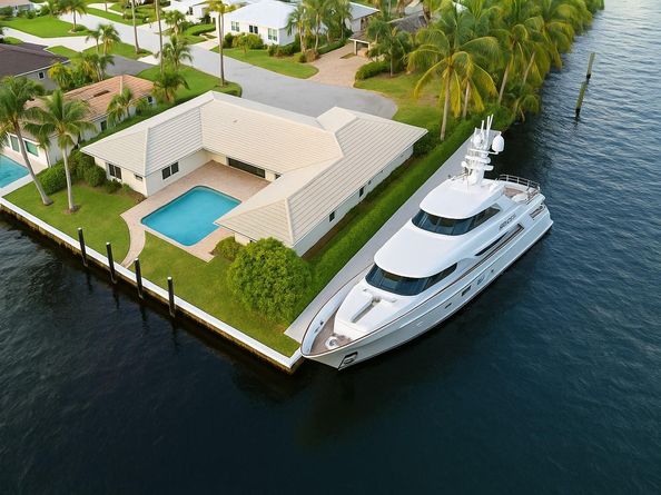 5201 NE 33rd Avenue, Fort Lauderdale FL 33308
