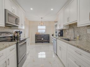 3326 Arcara Way 401, Lake Worth FL 33467