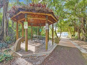 1717 SW 14th St, Fort Lauderdale FL 33312