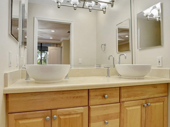 4746 NW 22nd St 4296, Coconut Creek FL 33063
