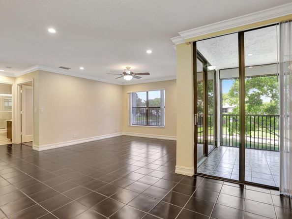4746 NW 22nd St 4296, Coconut Creek FL 33063