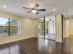 4746 NW 22nd St 4296, Coconut Creek FL 33063