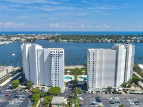 1701 S Flagler Drive 1207, West Palm Beach FL 33401