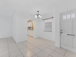 9089 Thunderbird Drive, Coral Springs FL 33065