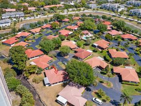 9089 Thunderbird Drive, Coral Springs FL 33065