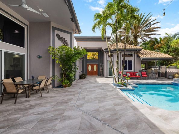6595 NW 32nd Terrace, Boca Raton FL 33496