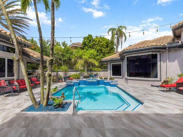 6595 NW 32nd Terrace, Boca Raton FL 33496