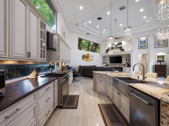 6595 NW 32nd Terrace, Boca Raton FL 33496