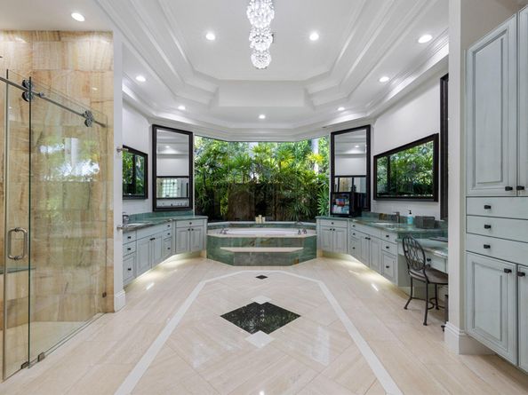 6595 NW 32nd Terrace, Boca Raton FL 33496