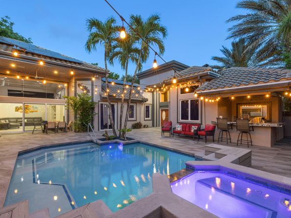 6595 NW 32nd Terrace, Boca Raton FL 33496