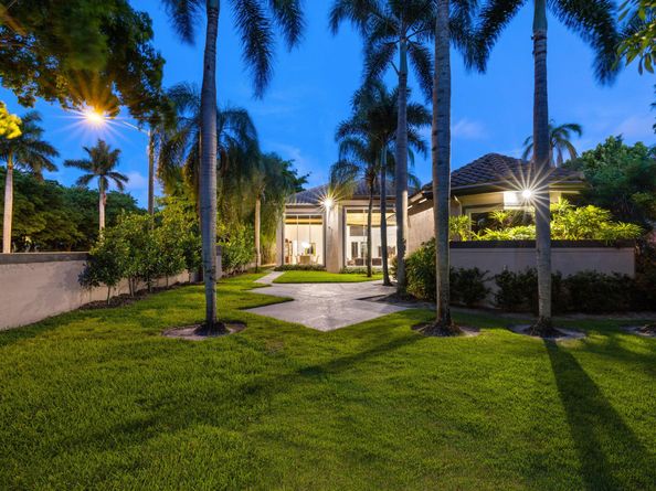 6595 NW 32nd Terrace, Boca Raton FL 33496