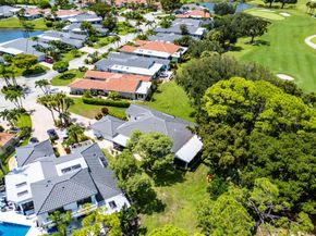 56 Woods Lane, Boynton Beach FL 33436
