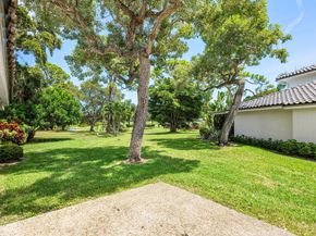 56 Woods Lane, Boynton Beach FL 33436