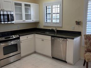 8320 Waterline Drive 202, Boynton Beach FL 33472