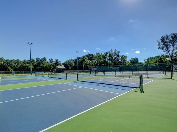 8320 Waterline Drive 202, Boynton Beach FL 33472