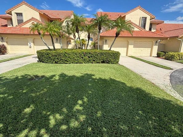 8320 Waterline Drive 202, Boynton Beach FL 33472