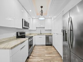 2818 SW 13th Ct, Fort Lauderdale FL 33312