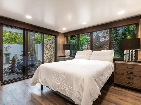 2020 NE 3rd Ter, Wilton Manors FL 33305