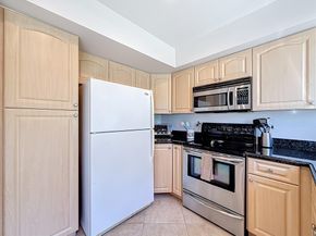 606 Deer Creek Lake Point North Ln, Deerfield Beach FL 33442