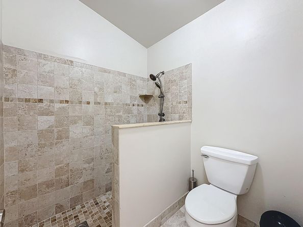 606 Deer Creek Lake Point North Ln, Deerfield Beach FL 33442