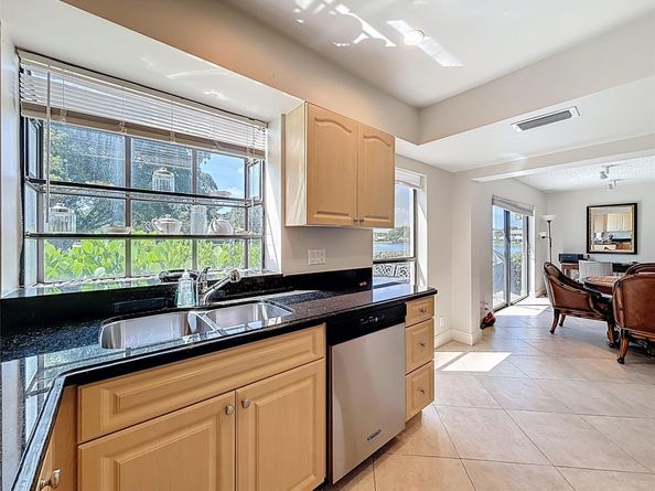 606 Deer Creek Lake Point North Ln, Deerfield Beach FL 33442