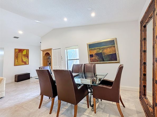 606 Deer Creek Lake Point North Ln, Deerfield Beach FL 33442