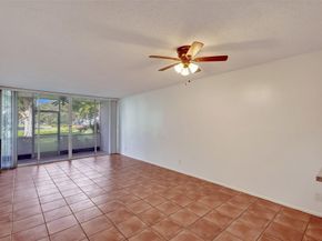 9481 Evergreen Pl 103, Davie FL 33324