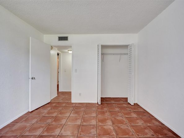 9481 Evergreen Pl 103, Davie FL 33324