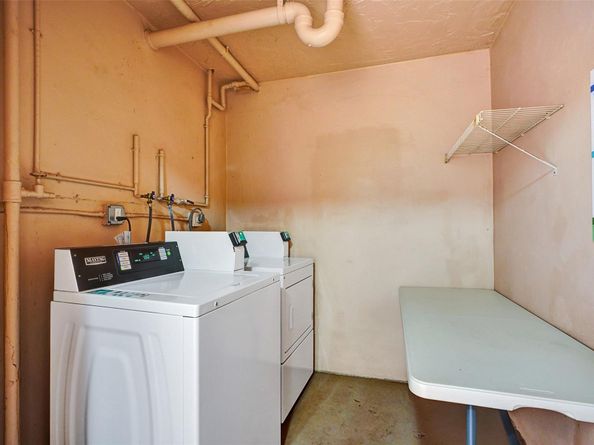 9481 Evergreen Pl 103, Davie FL 33324
