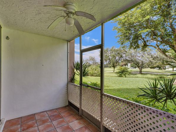 9481 Evergreen Pl 103, Davie FL 33324
