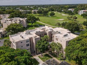 9481 Evergreen Pl 103, Davie FL 33324