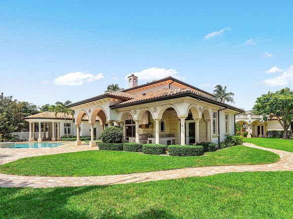 2002 NW 4th Avenue, Delray Beach FL 33444