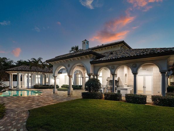 2002 NW 4th Avenue, Delray Beach FL 33444