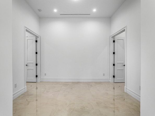 2002 NW 4th Avenue, Delray Beach FL 33444