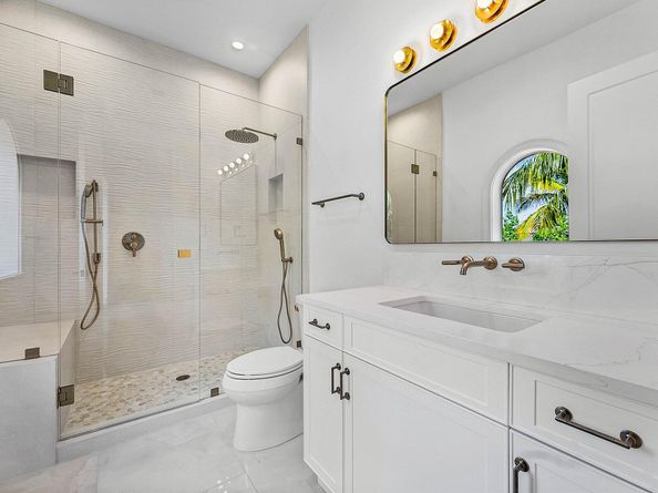 2002 NW 4th Avenue, Delray Beach FL 33444