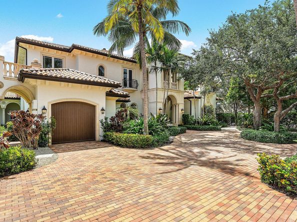 2002 NW 4th Avenue, Delray Beach FL 33444