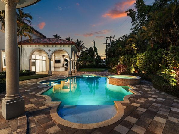 2002 NW 4th Avenue, Delray Beach FL 33444