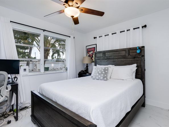 2600 NW 50th St, Tamarac FL 33309