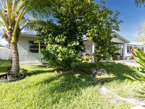 2600 NW 50th St, Tamarac FL 33309