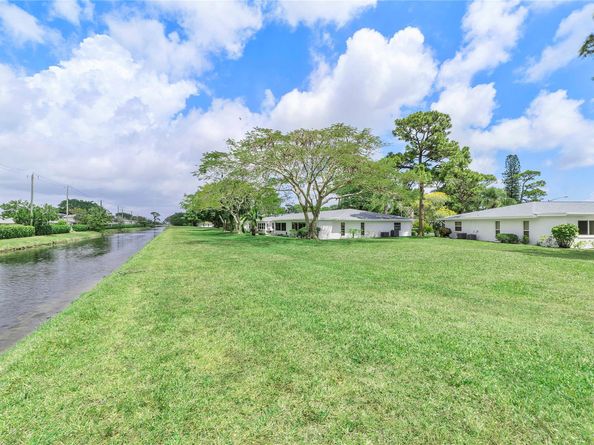5432 Privet Pl A, Delray Beach FL 33484