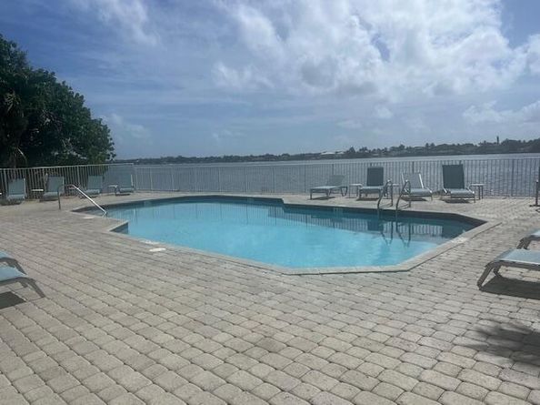 114 Barefoot Cove, Hypoluxo FL 33462