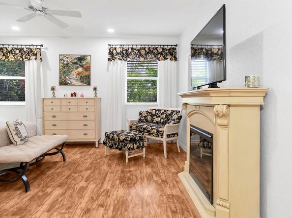 114 Barefoot Cove, Hypoluxo FL 33462