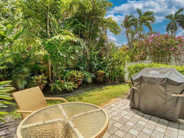 114 Barefoot Cove, Hypoluxo FL 33462