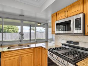 2510 NW 94th Ter, Sunrise FL 33322