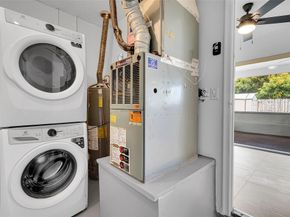 2510 NW 94th Ter, Sunrise FL 33322