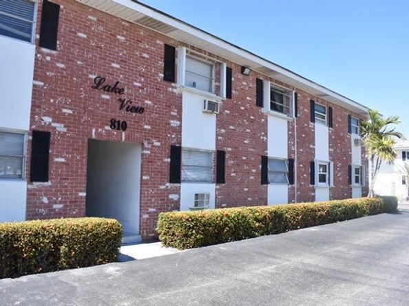 810 Lake Shore Drive 16, Lake Park FL 33403