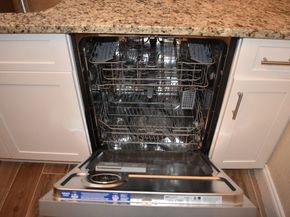 810 Lake Shore Drive 16, Lake Park FL 33403