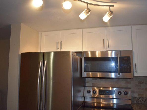 810 Lake Shore Drive 16, Lake Park FL 33403